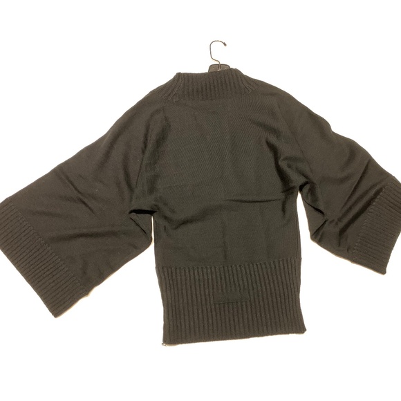 Wool Sweater with 3/4 Bell/Dolman Sleeve, Size Small, Black - Picture 9 of 9